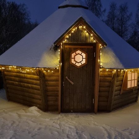 The Friendly Moose Hotel Overtornea Exterior photo