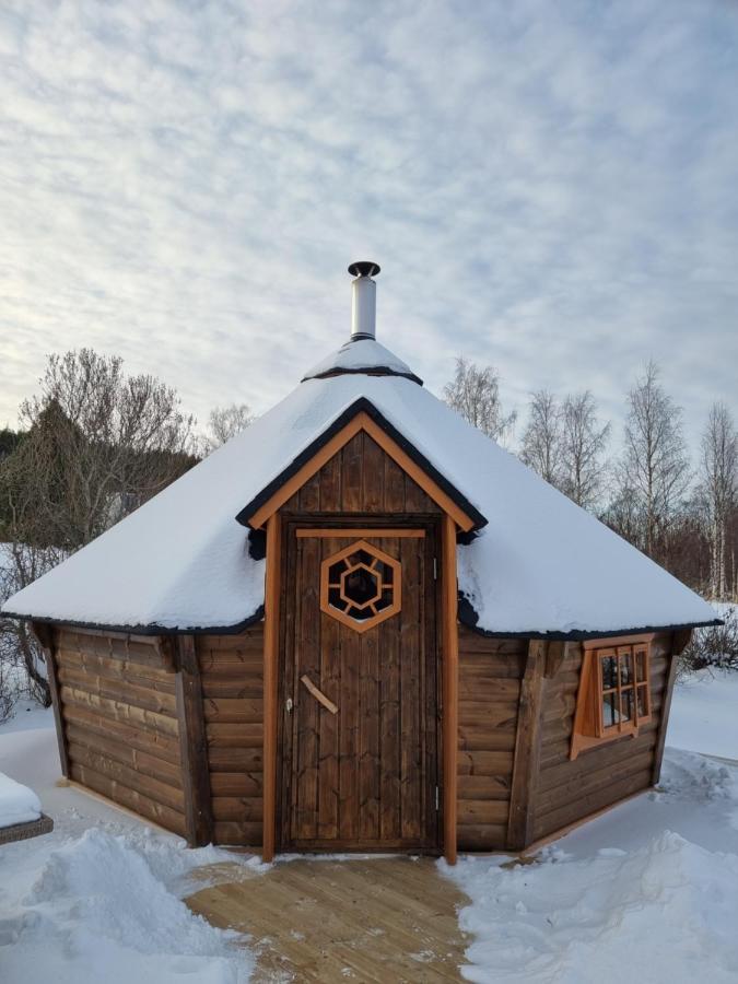 The Friendly Moose Hotel Overtornea Exterior photo